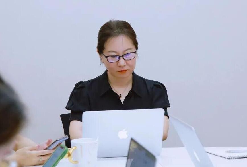 张丽珍律师